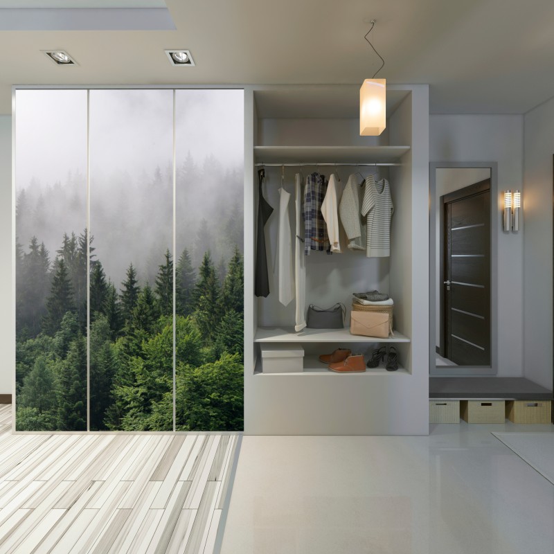 Schrankaufkleber nebliger immergrüner wald panorama – Wallnifity® Schrankaufkleber nebliger immergrüner wald panorama – Wallnifity®