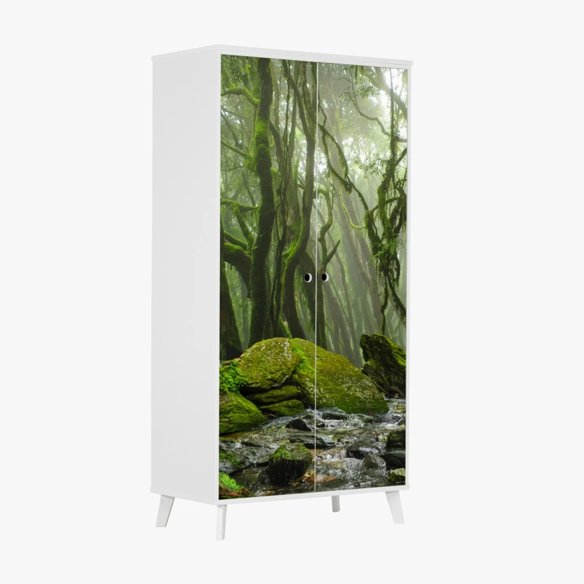 Schrankaufkleber moosiger wald mit bach im nebel – Wallnifity® Schrankaufkleber moosiger wald mit bach im nebel – Wallnifity®