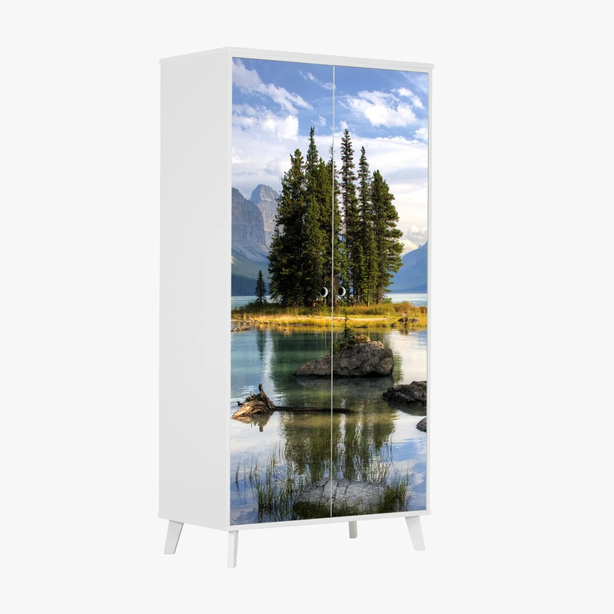 Schrankaufkleber ruhiger alpensee mit insel und bergen – Wallnifity® Schrankaufkleber ruhiger alpensee mit insel und bergen – Wallnifity®