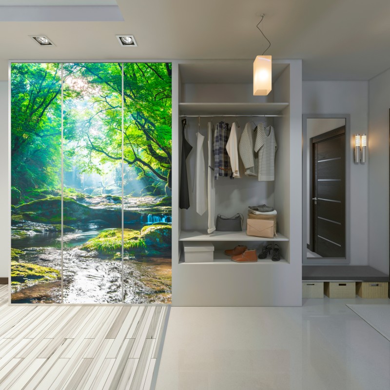 Schrankaufkleber sonnendurchfluteter waldbach mit moosbedeckten steinen – Wallnifity® Schrankaufkleber sonnendurchfluteter waldbach mit moosbedeckten steinen – Wallnifity®