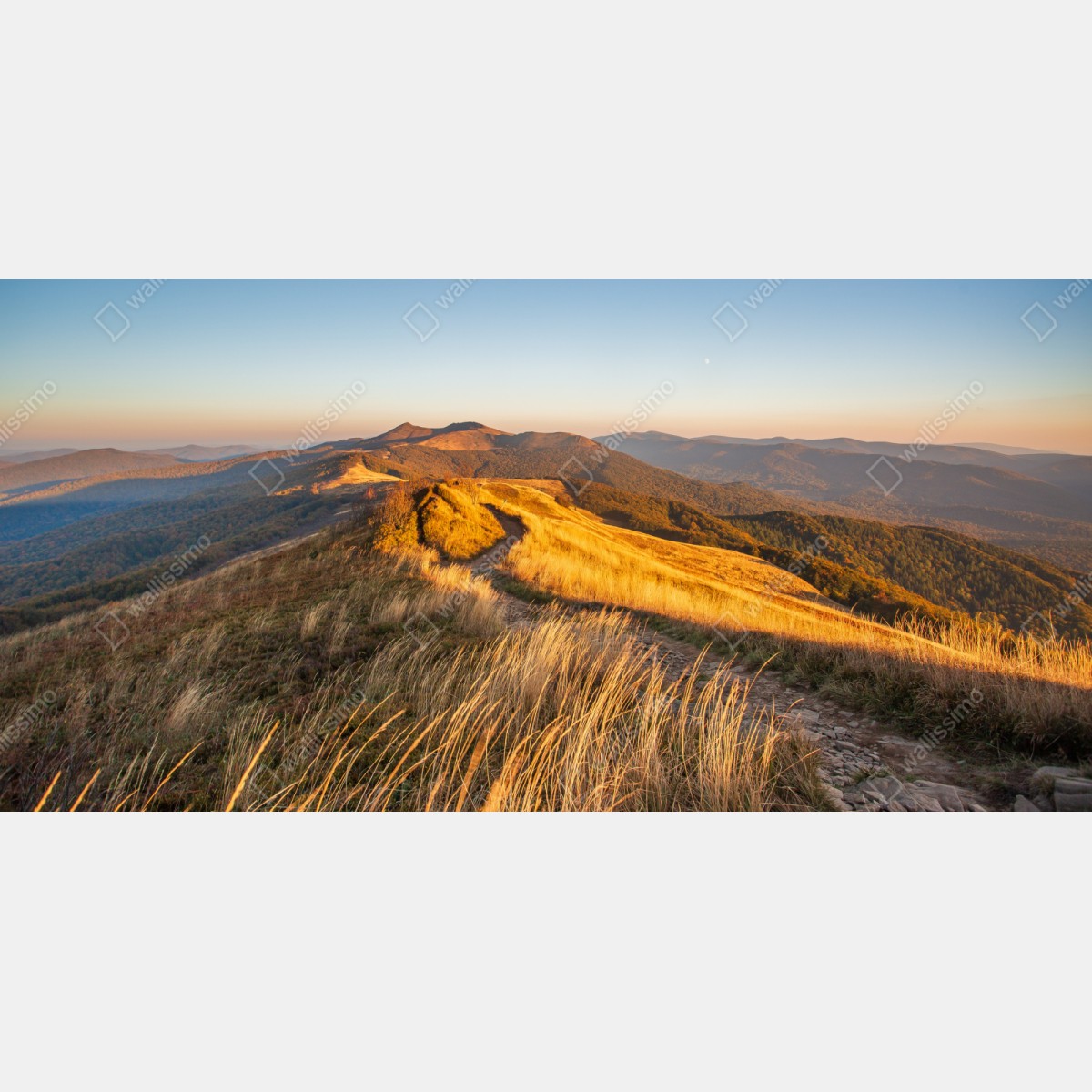 Schrankaufkleber goldener bergkamm im sonnenuntergang – Wallnifity®