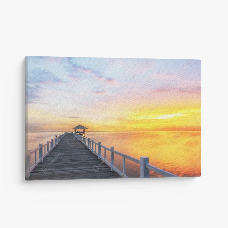 Leinwandbild hölzerner steg im sonnenaufgang