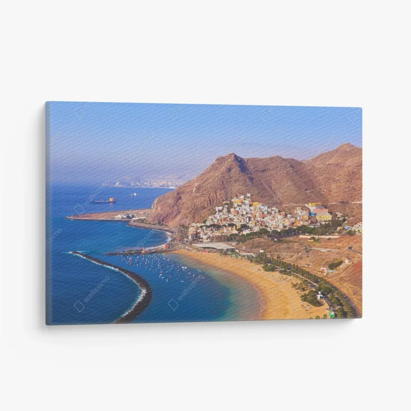 Leinwandbild tropischer strand mit palmen – Wallnifity®