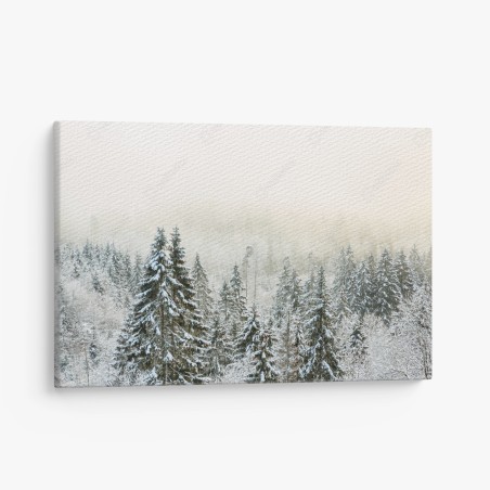 Leinwandbild verschneiter wald im sanften nebel – Wallnifity®