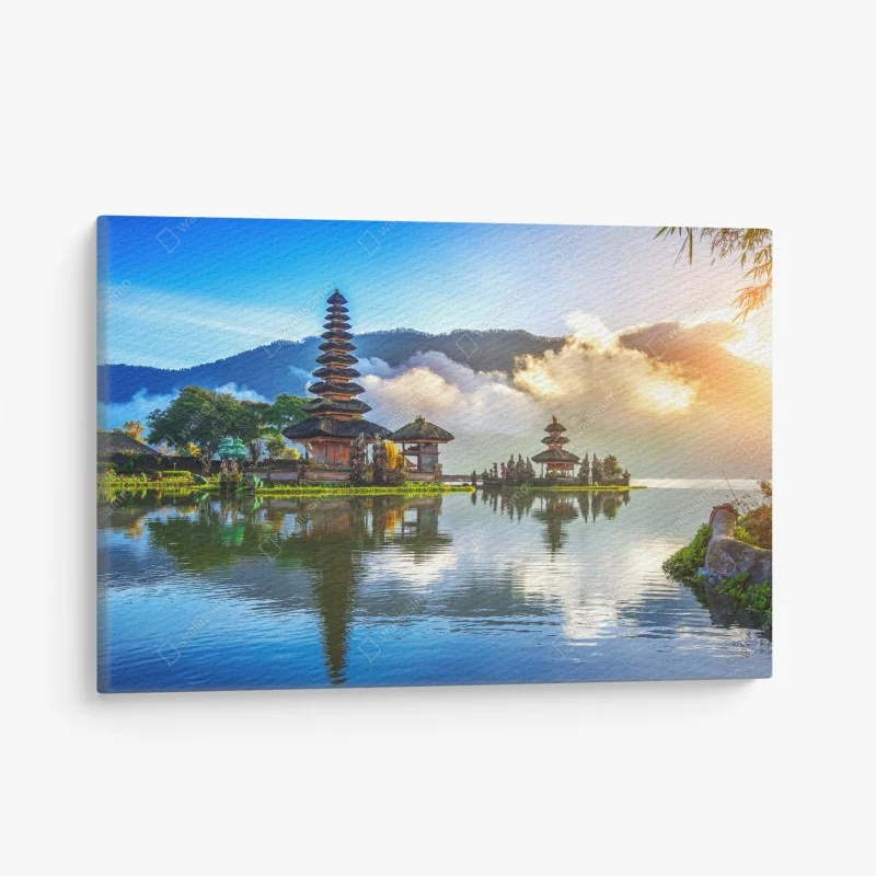Leinwandbild Pura Ulun Danu Bratan bei sonnenaufgang