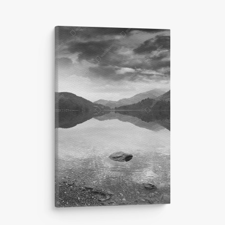 Leinwandbild ruhiger bergsee mit spiegelung – Wallnifity®