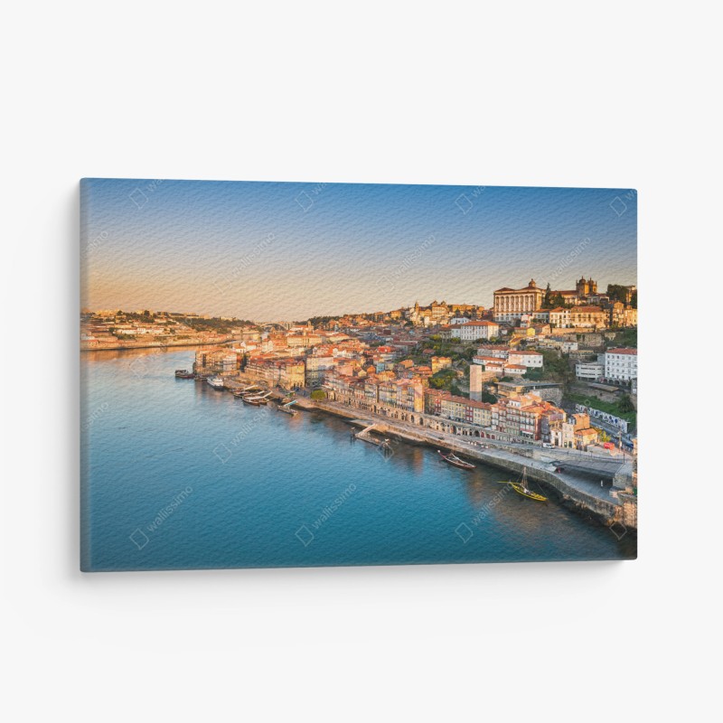 Leinwandbild sonnige Porto ufer-skyline im goldenen licht