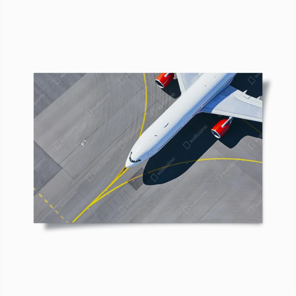 Poster luftaufnahme eines flugzeugs auf dem rollfeld – Wallnifity® Poster luftaufnahme eines flugzeugs auf dem rollfeld – Wallnifity®