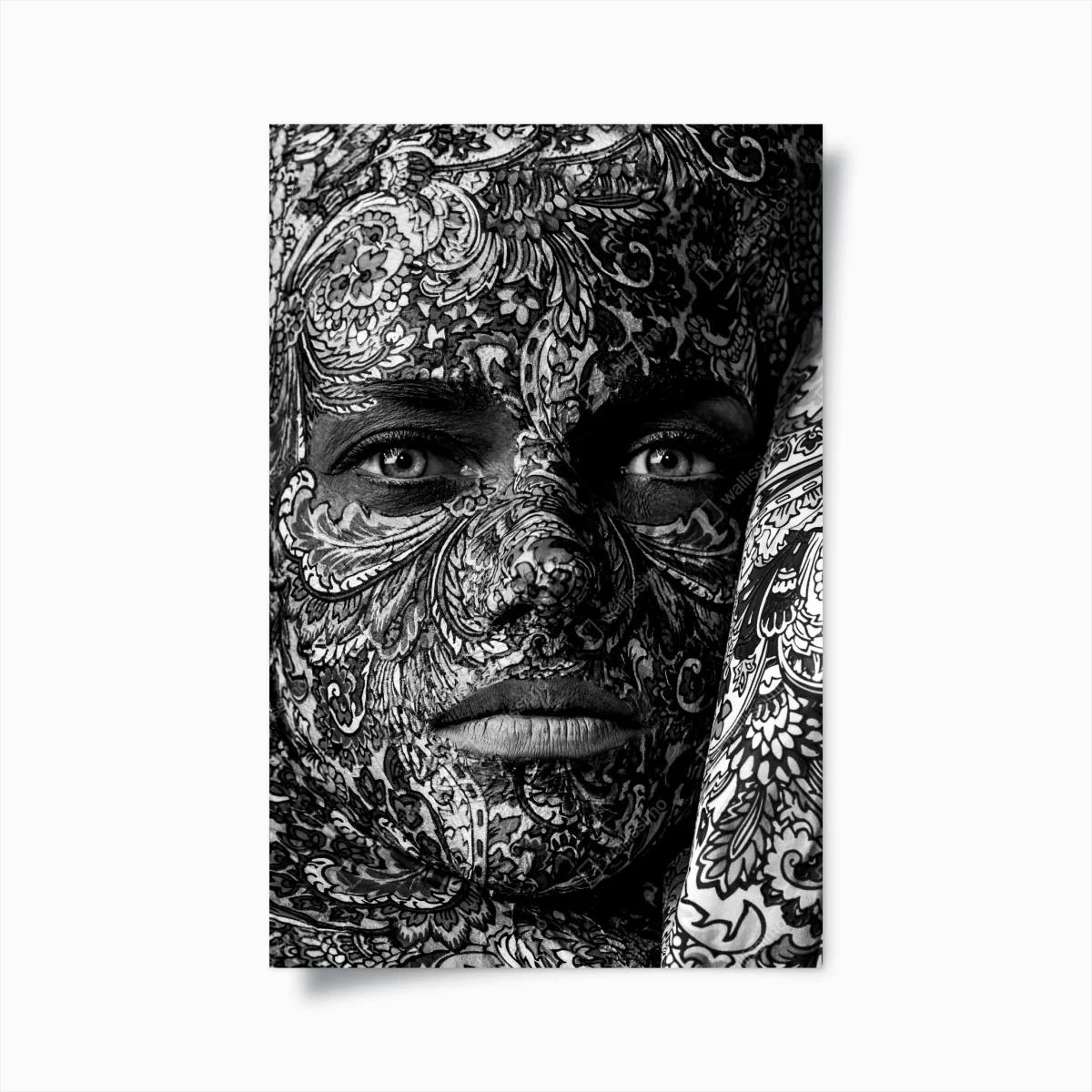 Poster ornamentales porträt mit floralen mustern – Wallnifity® Poster ornamentales porträt mit floralen mustern – Wallnifity®