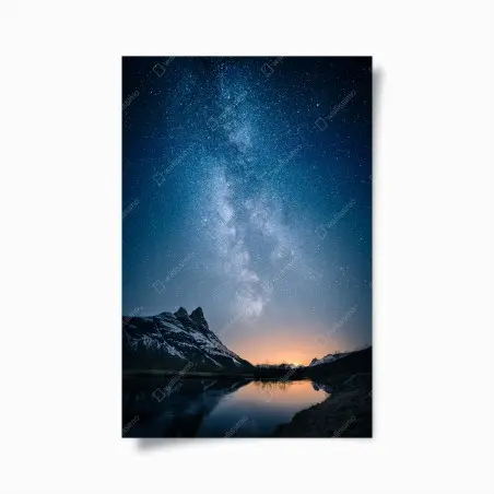 Poster milchstraße über bergspiegelung – Wallnifity®