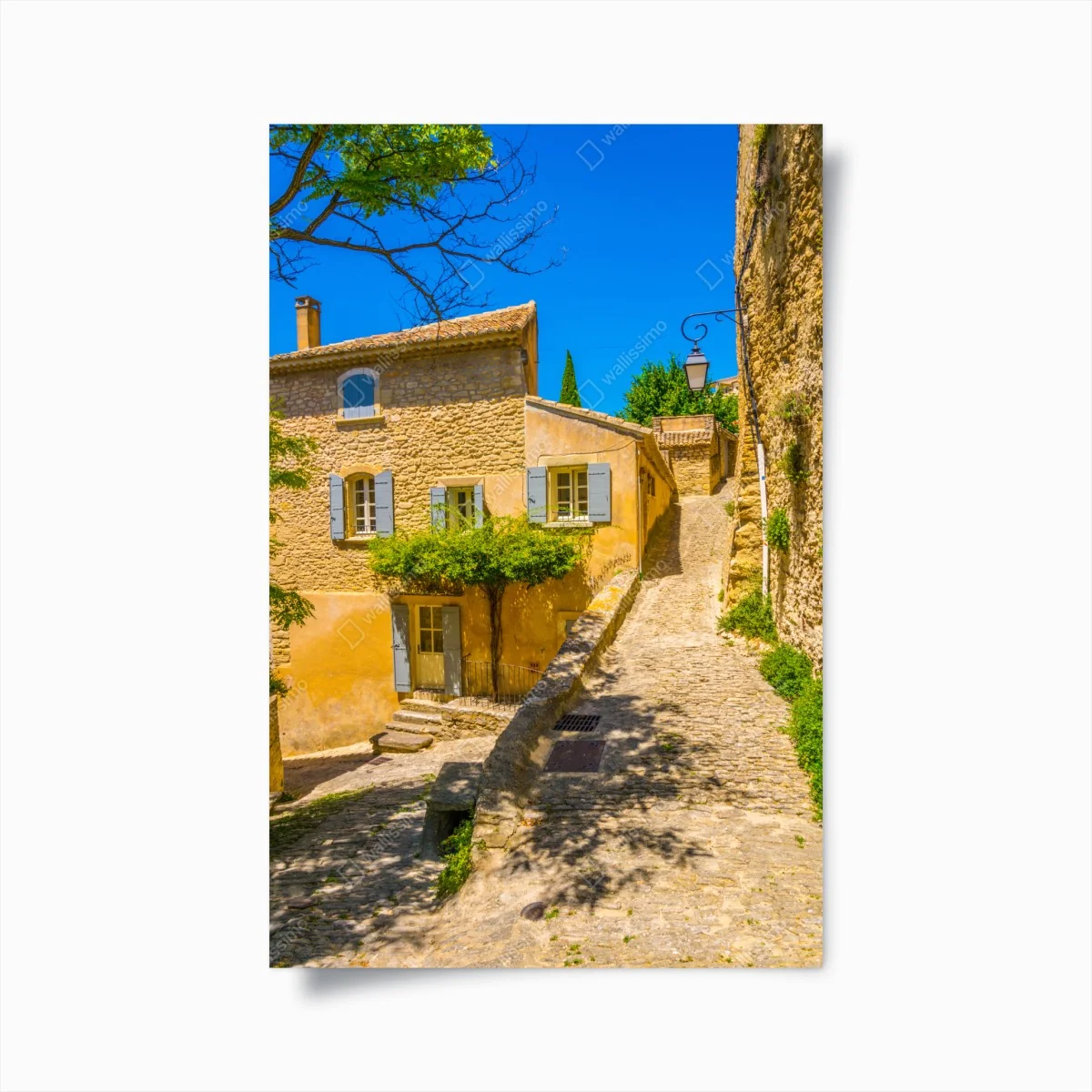 Poster sonnige kopfsteinpflastergasse – Wallnifity® Poster sonnige kopfsteinpflastergasse – Wallnifity®