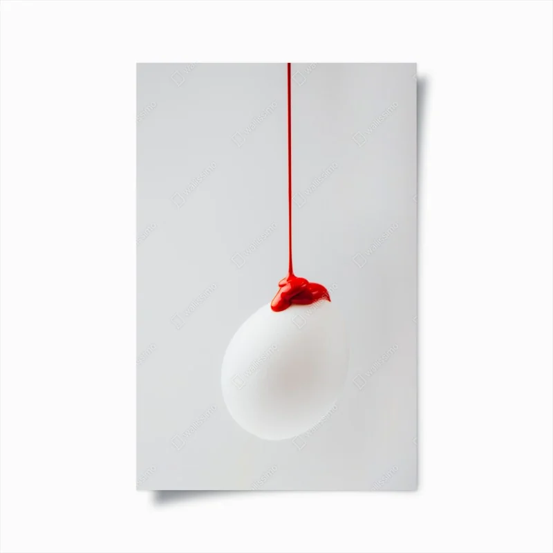 Poster rote farbtröpfchen auf weißem ei