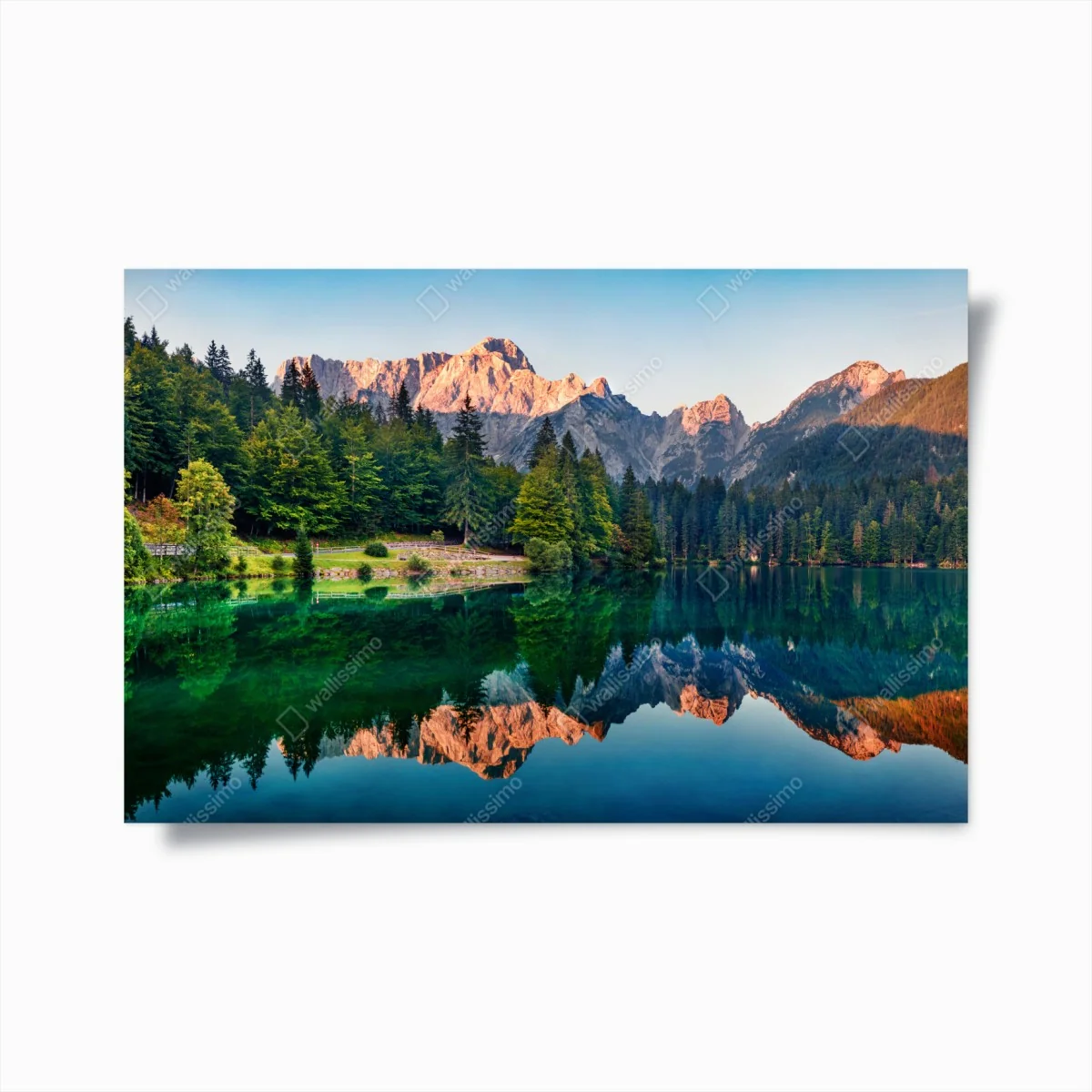 Poster ruhiger morgen am Fusine See, Julische Alpen – Wallnifity® Poster ruhiger morgen am Fusine See, Julische Alpen – Wallnifity®