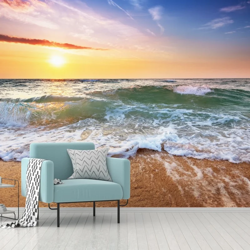 Fototapete goldener sonnenuntergang am strand mit sanften wellen