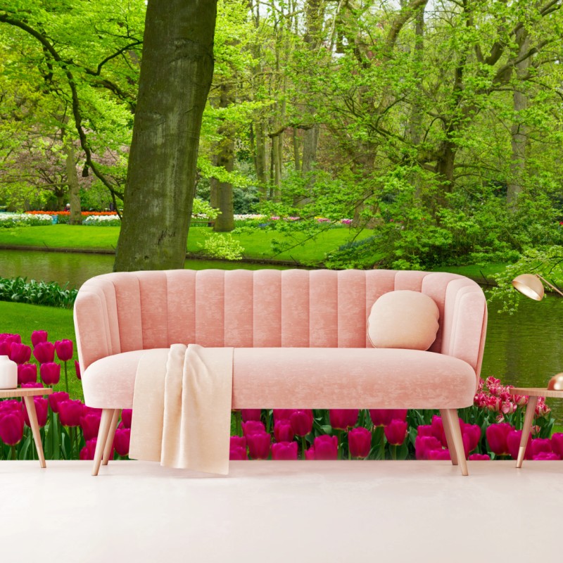 Fototapete frühlings-tulpengarten am kanal