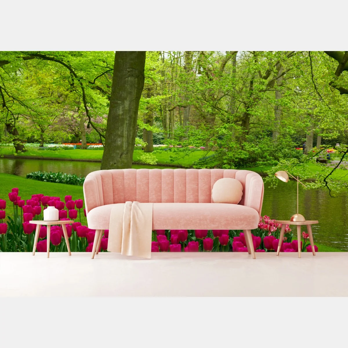 Fototapete frühlings-tulpengarten am kanal – Wallnifity®