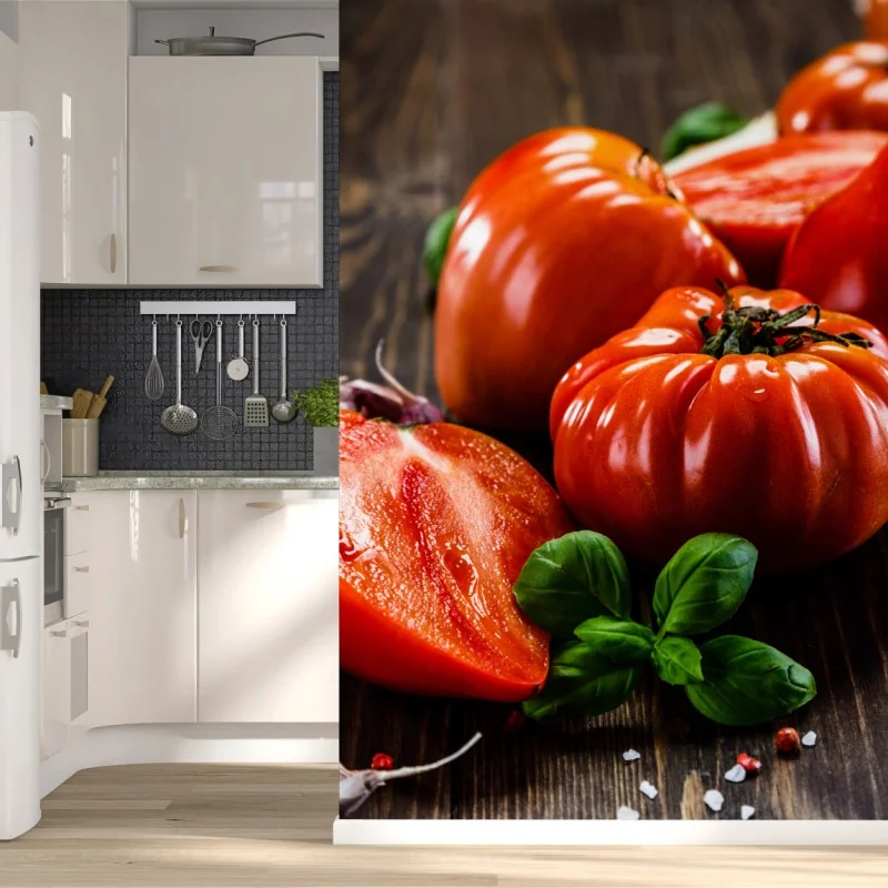 Fototapete reife tomaten auf rustikalem holztisch