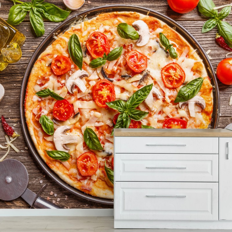 Fototapete frische pizza mit basilikum und cherrytomaten