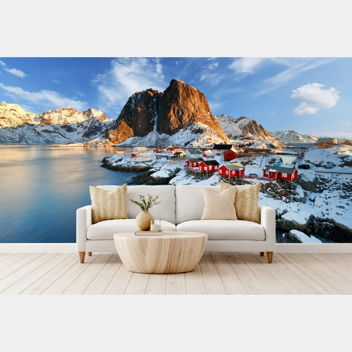 Fototapete sonnenbeschienenes Hamnøy am fjord – Wallnifity®