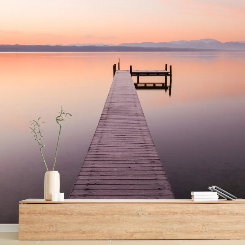 Fototapete ruhiger steg im frühaufgang über pastellfarbenem see – Wallnifity® Fototapete ruhiger steg im frühaufgang über pastellfarbenem see – Wallnifity®