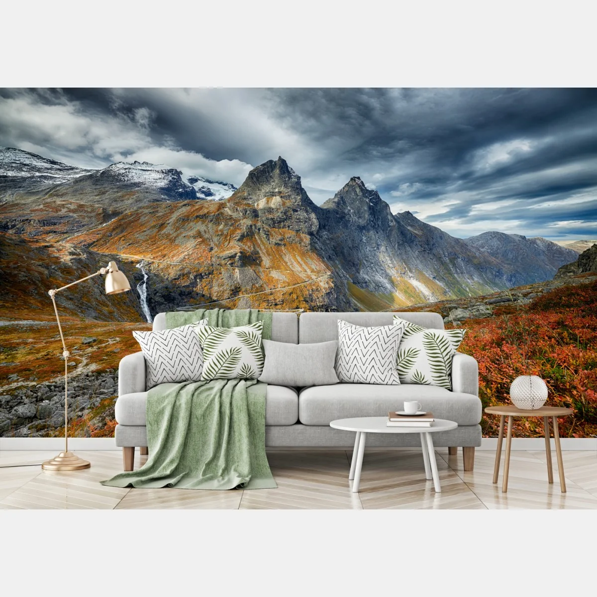 Fototapete herbstliche berglandschaft mit wasserfall und serpentinenstraße – Wallnifity®