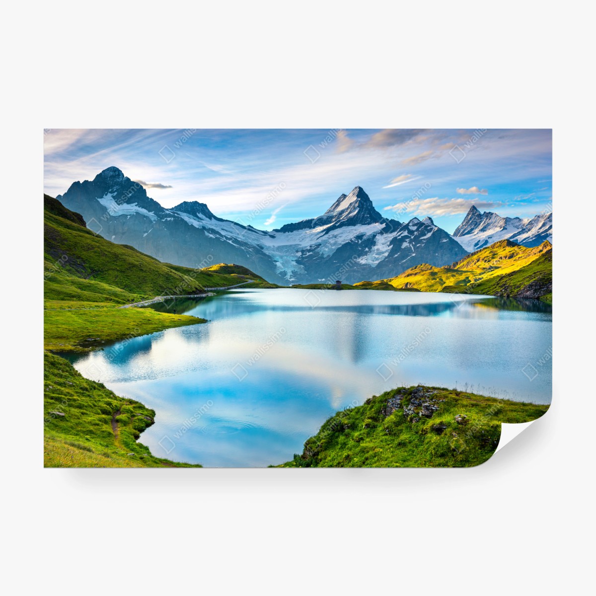 Fototapete ruhiger alpensee vor dem Wetterhorn, Schweiz – Wallnifity® Fototapete ruhiger alpensee vor dem Wetterhorn, Schweiz – Wallnifity®