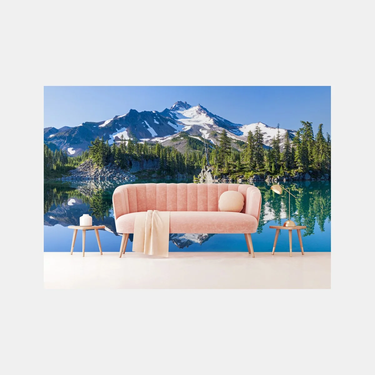 Fototapete ruhiger bergsee mit spiegelndem bergpanorama – Wallnifity®