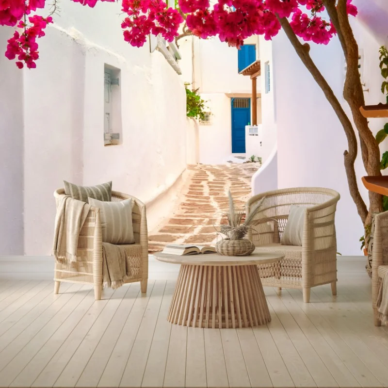 Fototapete sonnige gasse in Griechenland mit bougainvillea