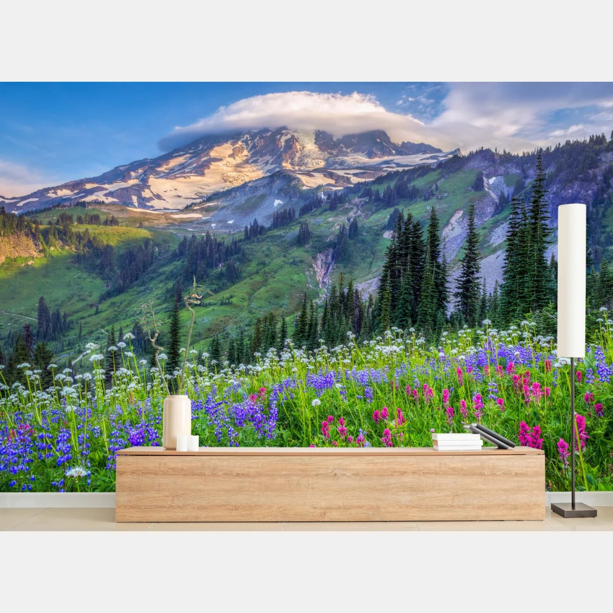 Fototapete alpine blumenwiese vor schneebedeckten bergen – Wallnifity®