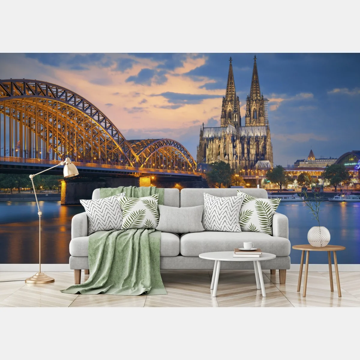 Fototapete Kölner Dom und Hohenzollernbrücke bei dämmerung – Wallnifity®