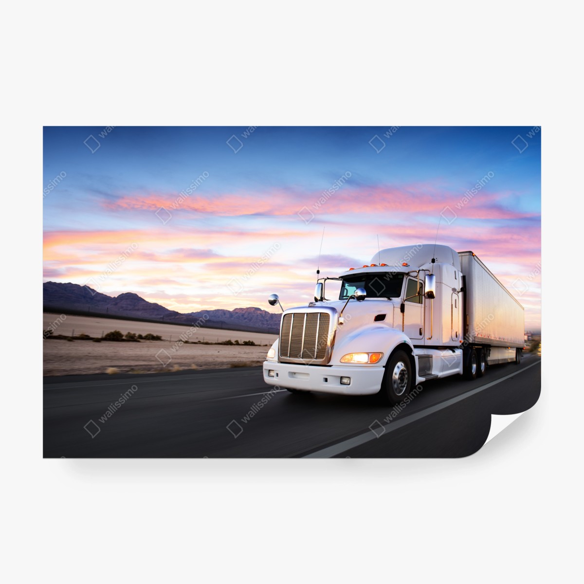 Fototapete lastwagen bei sonnenuntergang auf der autobahn – Wallnifity® Fototapete lastwagen bei sonnenuntergang auf der autobahn – Wallnifity®