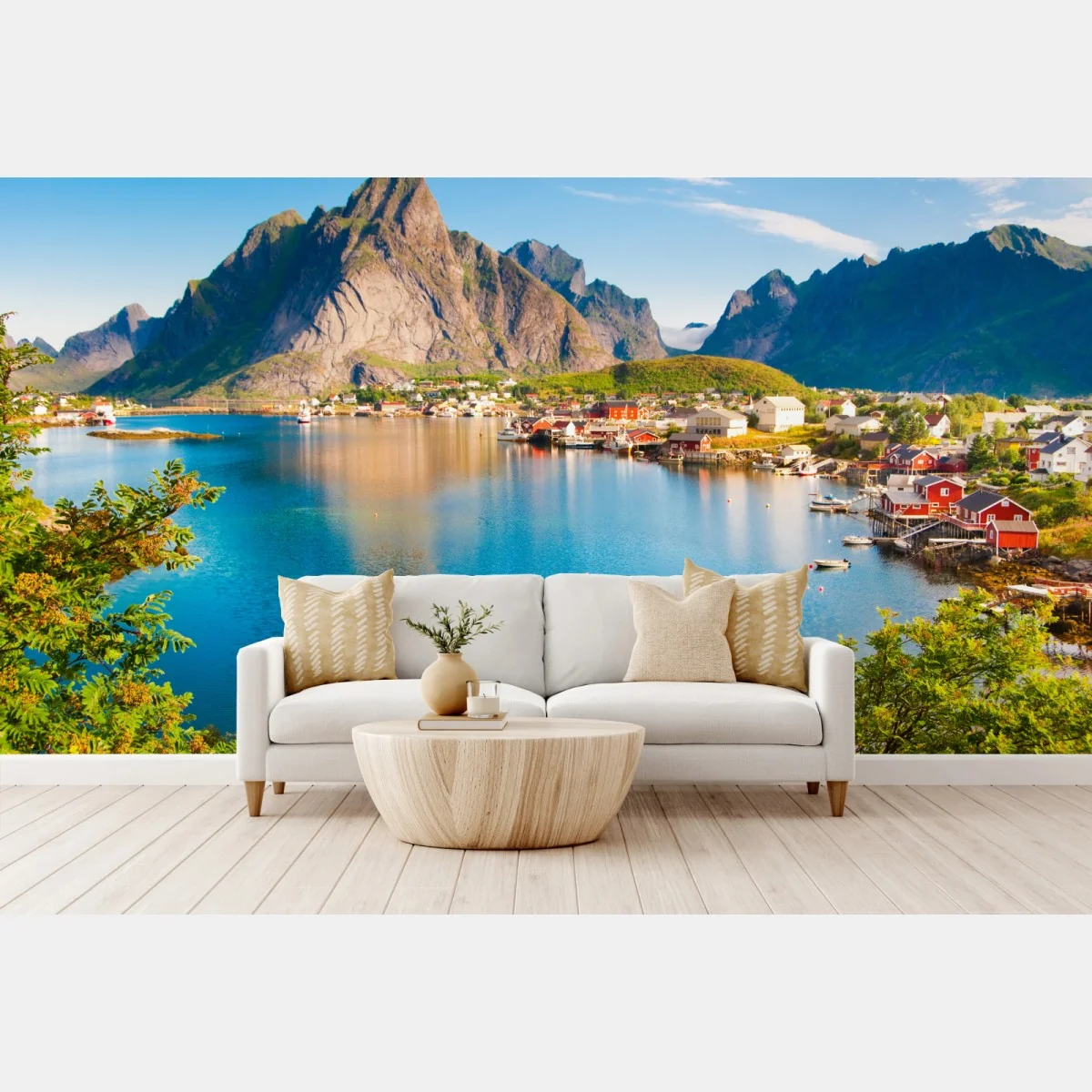 Fototapete ruhiges fjorddorf mit bergen und spiegelungen – Wallnifity®