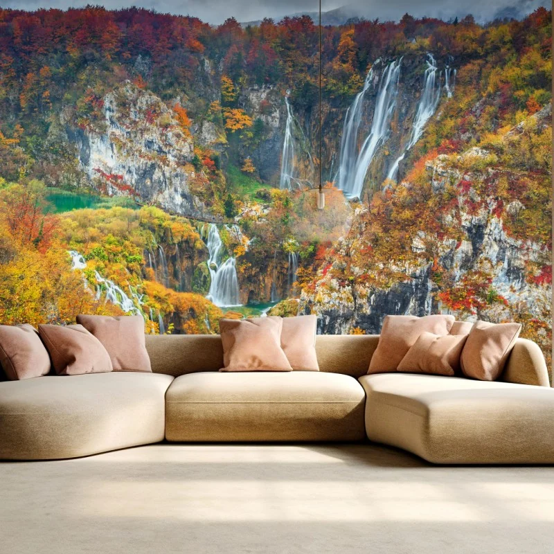 Fototapete herbstliche wasserfälle in einem farbenfrohen wald