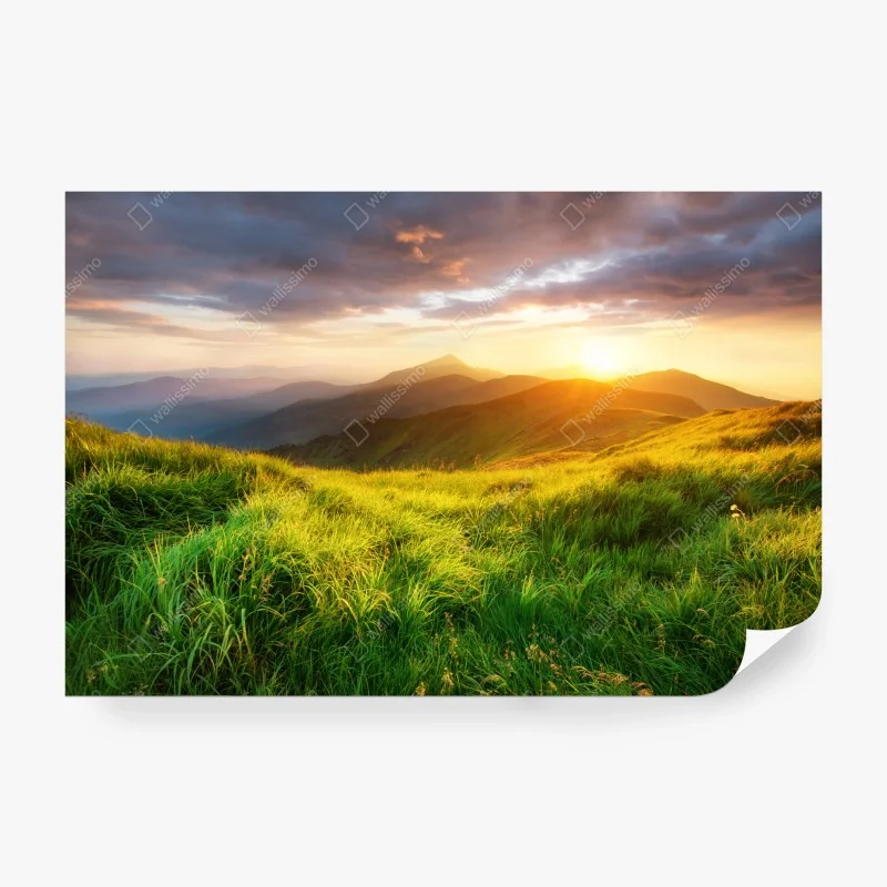 Fototapete sonnenbeschienenes Santorini-dorf am meer – Wallnifity®