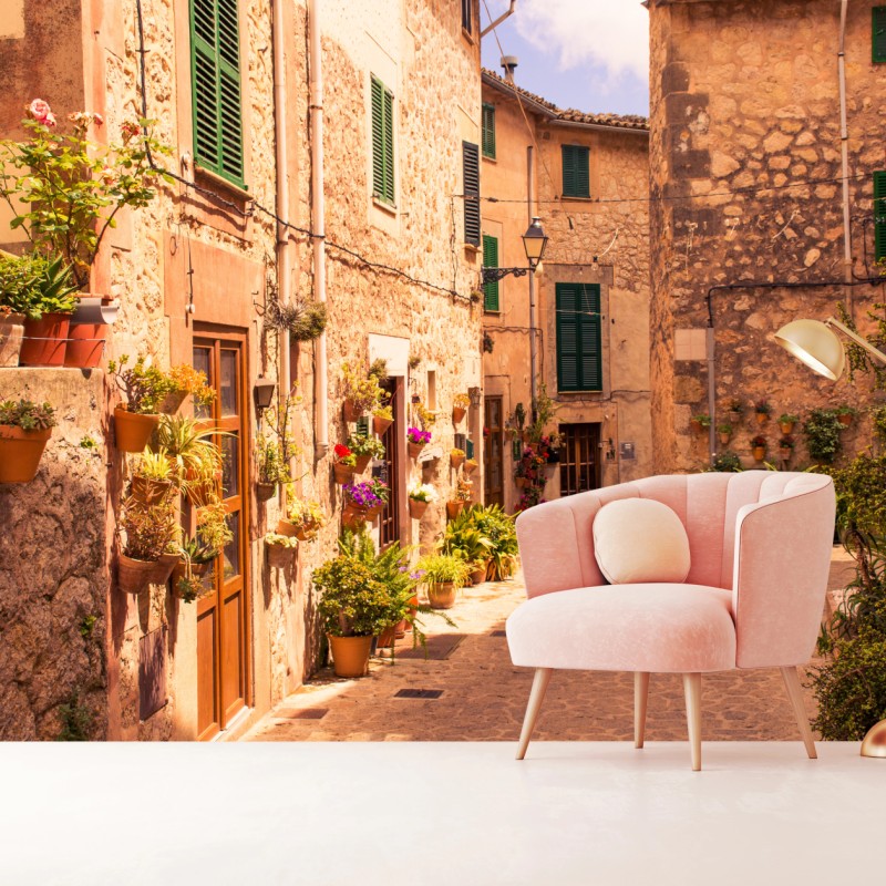 Fototapete sonnige mediterrane gasse mit blumentöpfen