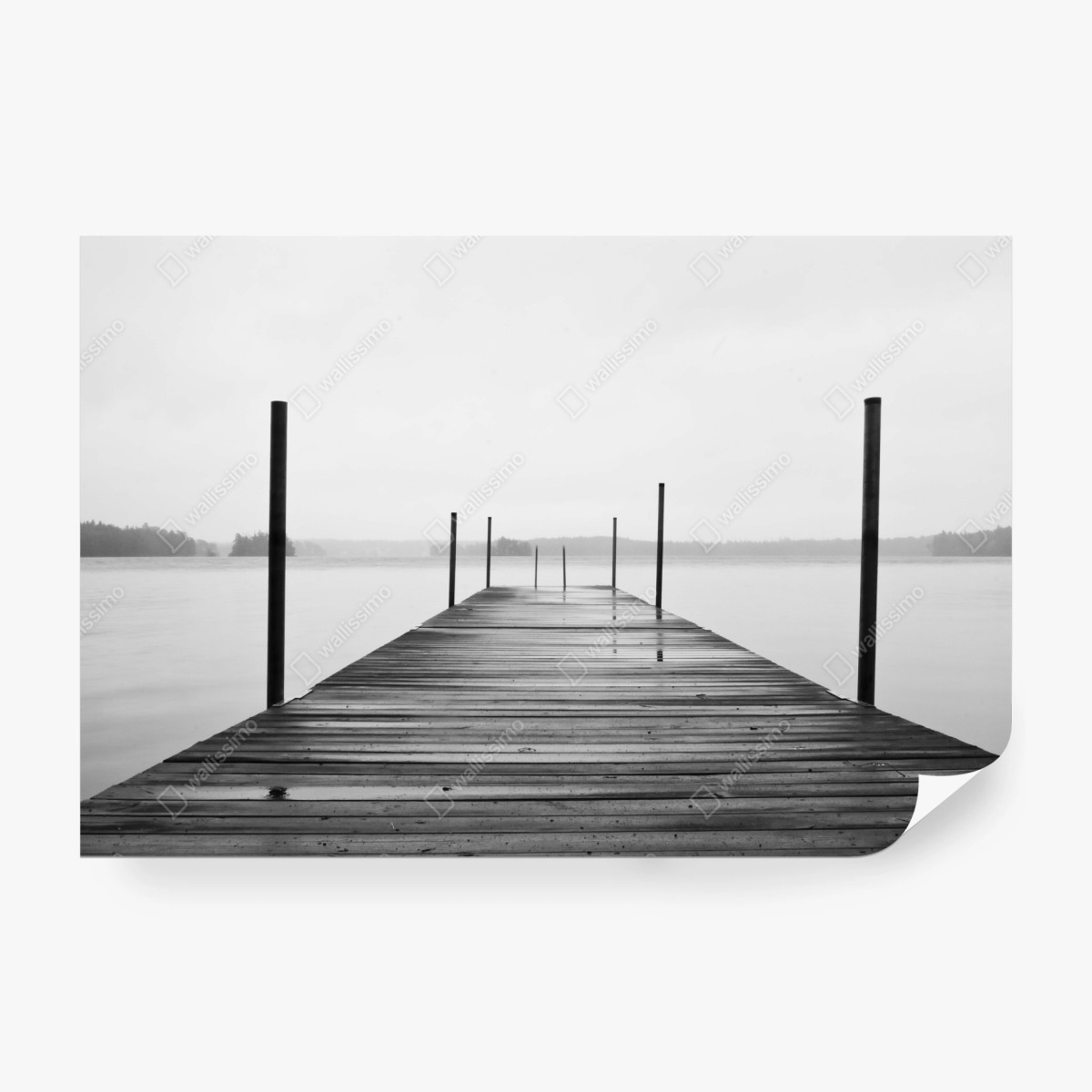 Fototapete nebliger steg am see in monochrom – Wallnifity® Fototapete nebliger steg am see in monochrom – Wallnifity®