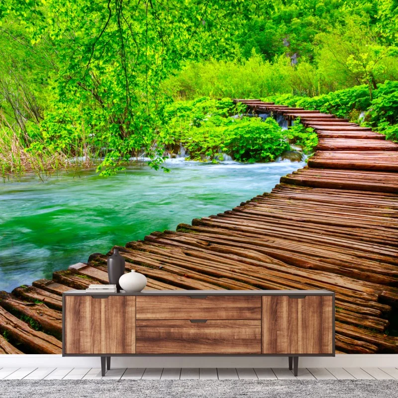 Fototapete ruhiger grüner steg über dem fluss