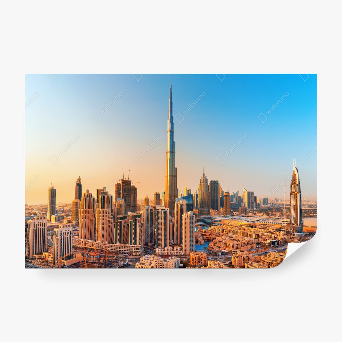 Fototapete Dubai skyline in der goldenen stunde – Wallnifity® Fototapete Dubai skyline in der goldenen stunde – Wallnifity®