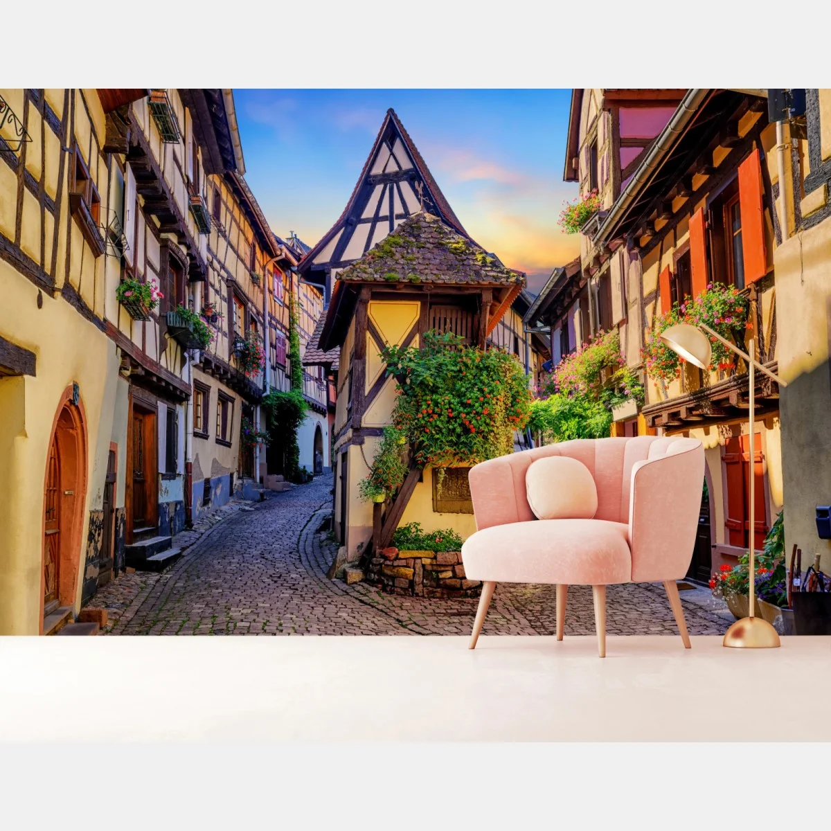 Fototapete malerische fachwerkstraße in Eguisheim, Elsass – Wallnifity®