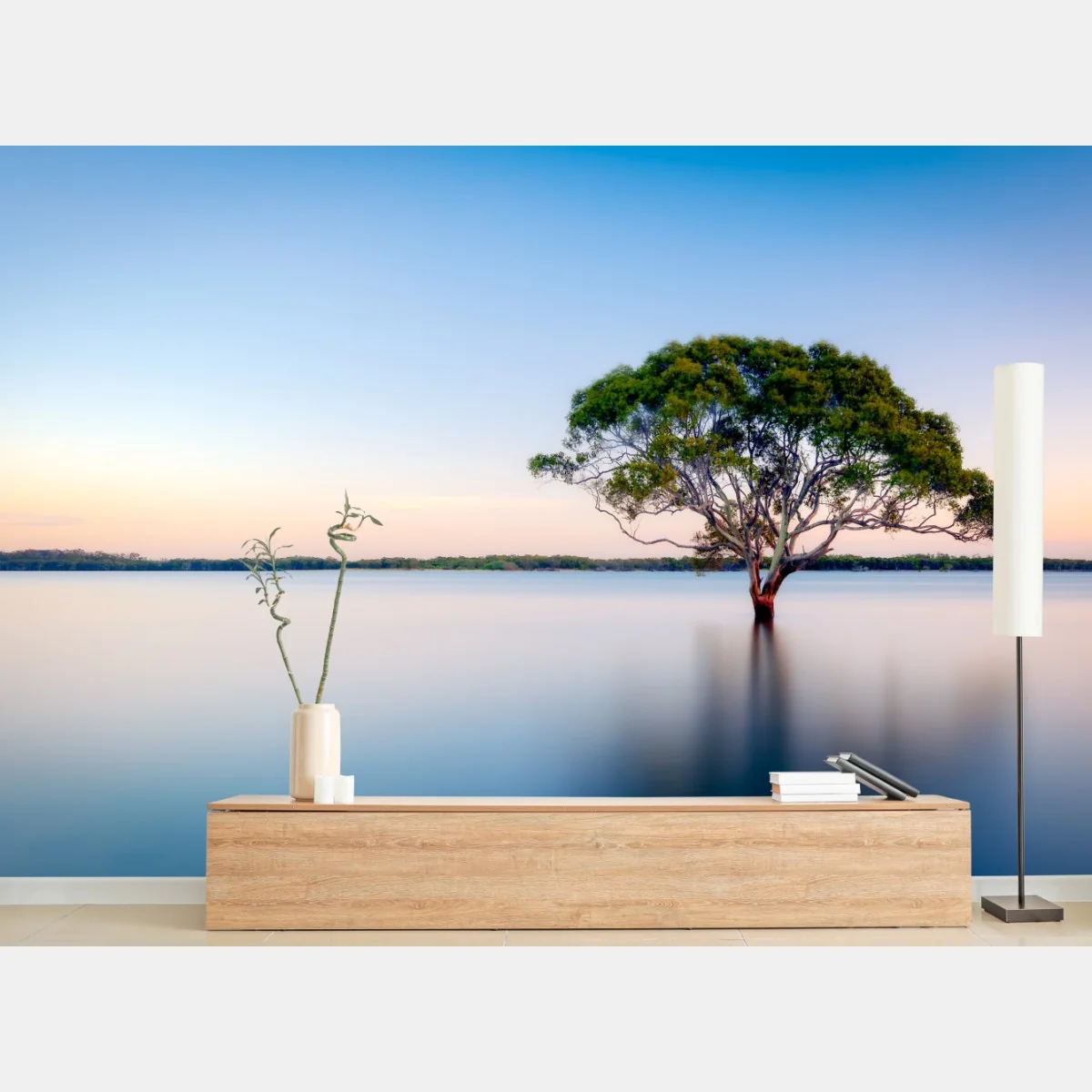 Fototapete einsamer baum am stillen see – Wallnifity® Fototapete einsamer baum am stillen see – Wallnifity®