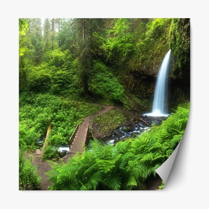 Repositionierbarer Aufkleber üppiger waldwasserfall panorama