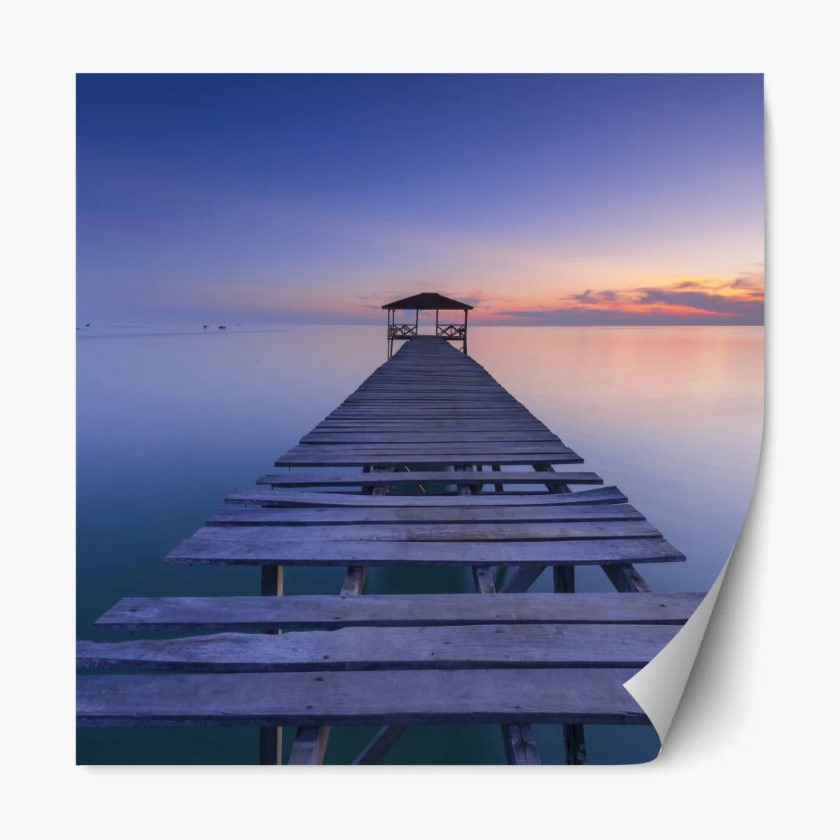 Repositionierbarer Aufkleber ruhiger steg bei sonnenuntergang – Wallnifity® Repositionierbarer Aufkleber ruhiger steg bei sonnenuntergang – Wallnifity®