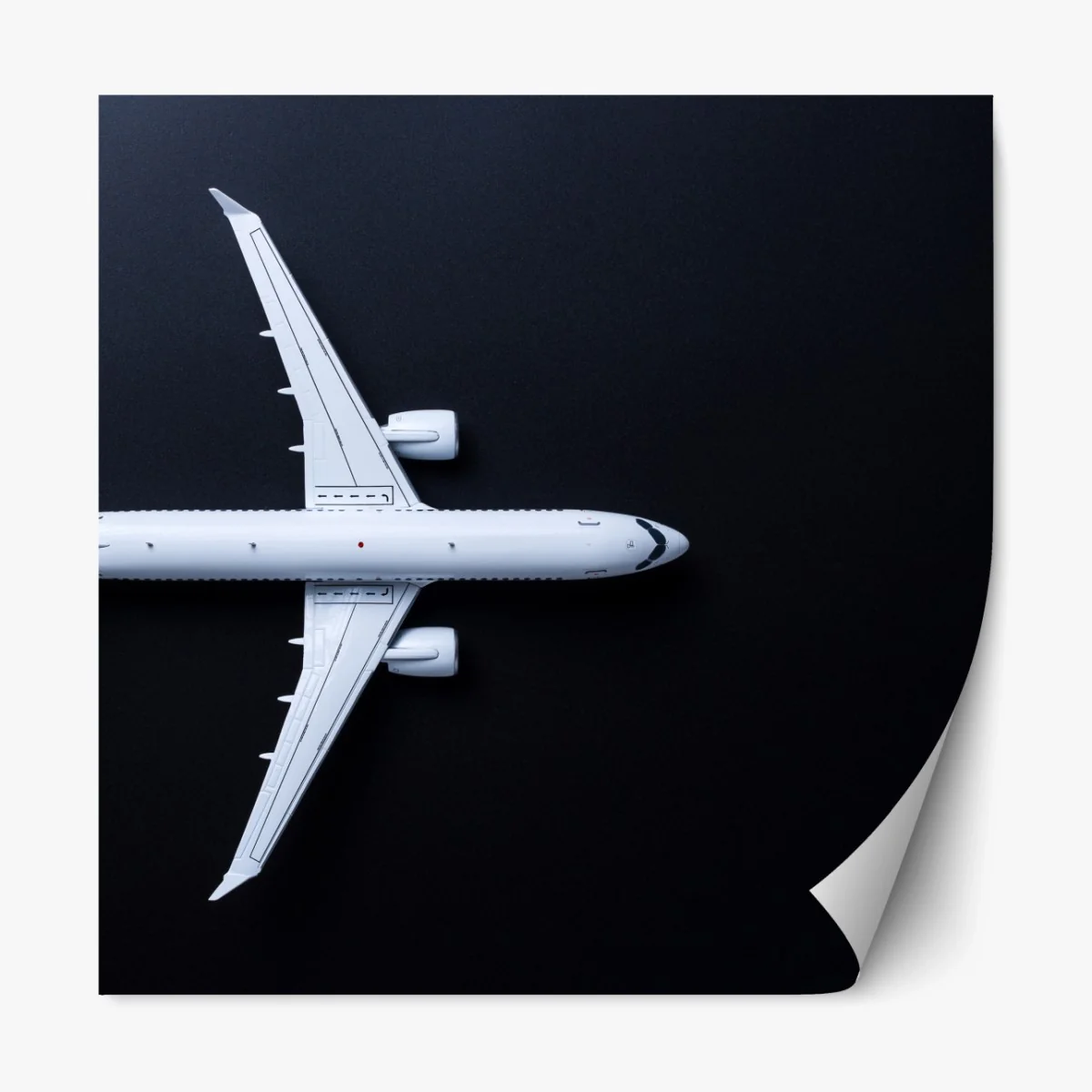 Repositionierbarer Aufkleber weißes flugzeug von oben auf schwarzem hintergrund – Wallnifity® Repositionierbarer Aufkleber weißes flugzeug von oben auf schwarzem hintergrund – Wallnifity®