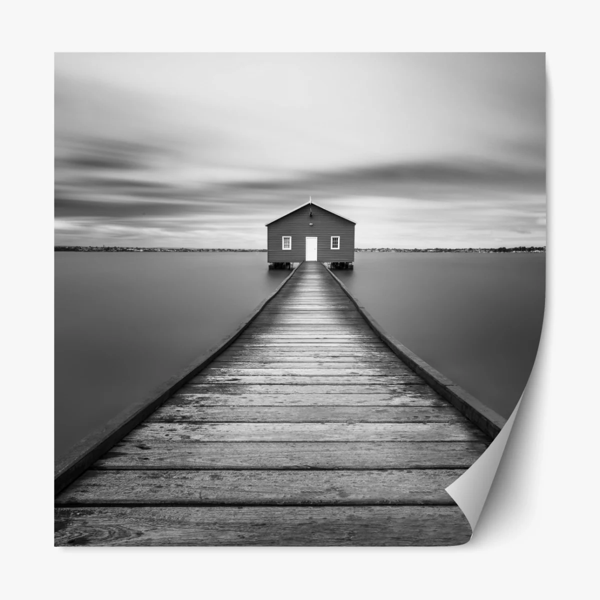 Repositionierbarer Aufkleber einsames bootshaus am ruhigen steg – Wallnifity® Repositionierbarer Aufkleber einsames bootshaus am ruhigen steg – Wallnifity®