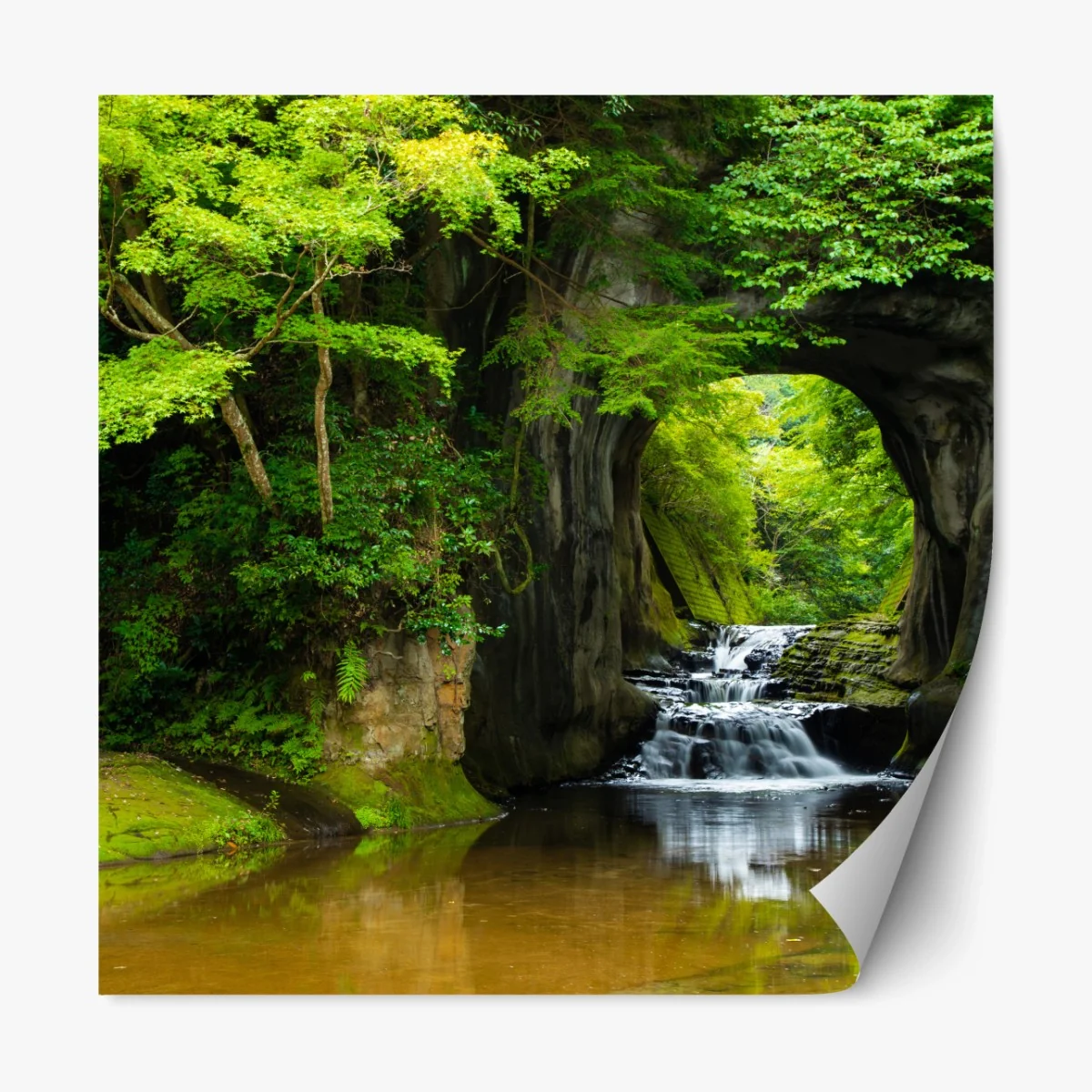 Repositionierbarer Aufkleber geheimer wasserfall im felsbogen – Wallnifity® Repositionierbarer Aufkleber geheimer wasserfall im felsbogen – Wallnifity®