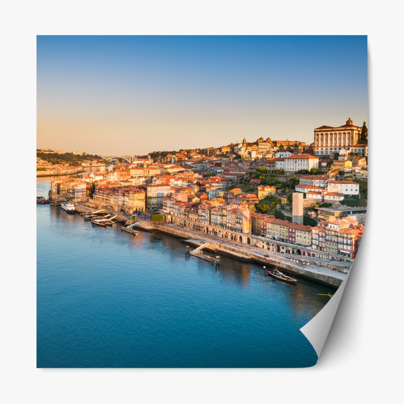 Repositionierbarer Aufkleber sonnige Porto ufer-skyline im goldenen licht