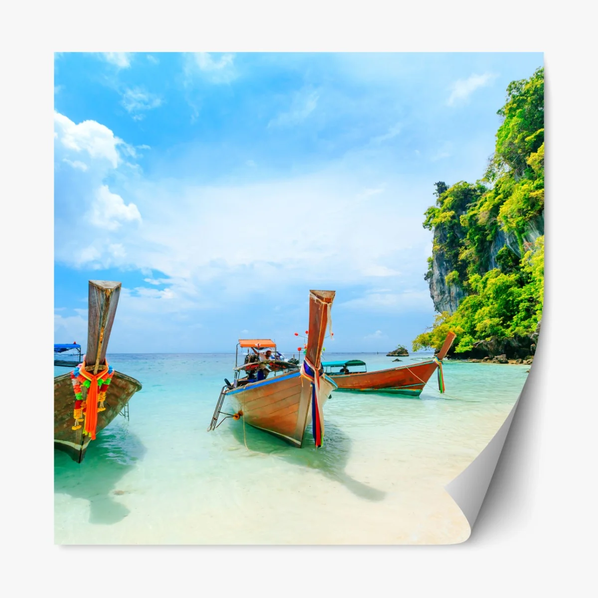 Repositionierbarer Aufkleber longtail-boote am türkisfarbenen strand von Phuket – Wallnifity® Repositionierbarer Aufkleber longtail-boote am türkisfarbenen strand von Phuket – Wallnifity®