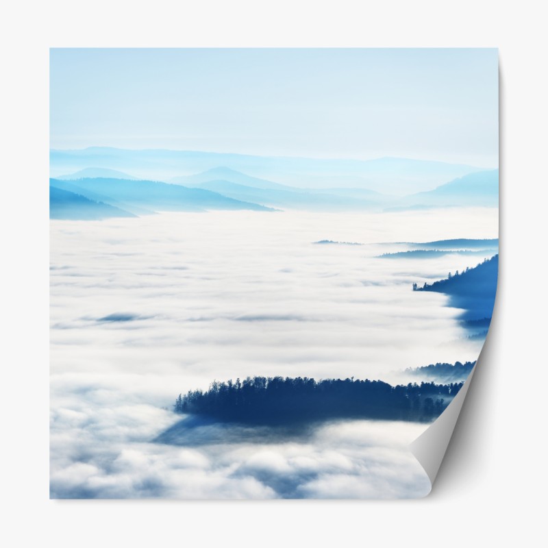 Repositionierbarer Aufkleber nebliger bergsonnenaufgang mit spiegelung – Wallnifity®