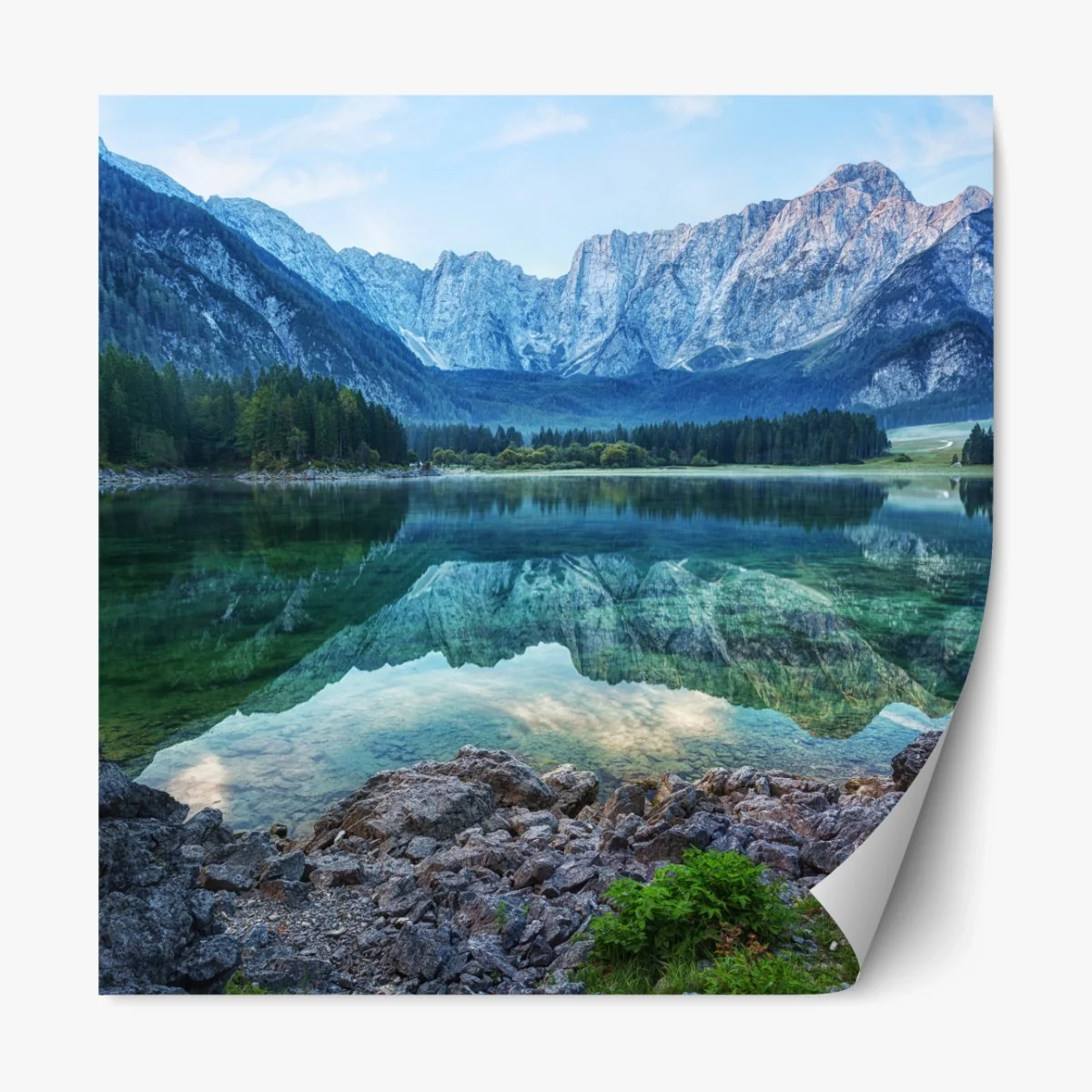 Repositionierbarer Aufkleber früher morgen am See Fusine, Julische Alpen – Wallnifity® Repositionierbarer Aufkleber früher morgen am See Fusine, Julische Alpen – Wallnifity®