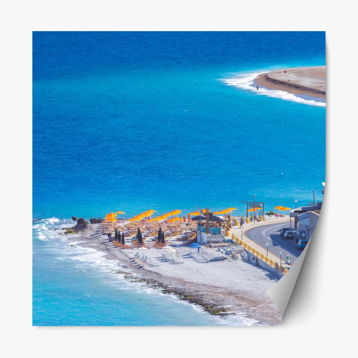 Repositionierbarer Aufkleber Rhodos strand mit bunten sonnenschirmen – Wallnifity® Repositionierbarer Aufkleber Rhodos strand mit bunten sonnenschirmen – Wallnifity®